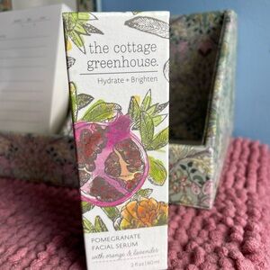 The Cottage Greenhouse Pomegranate Facial Serum - White and Green